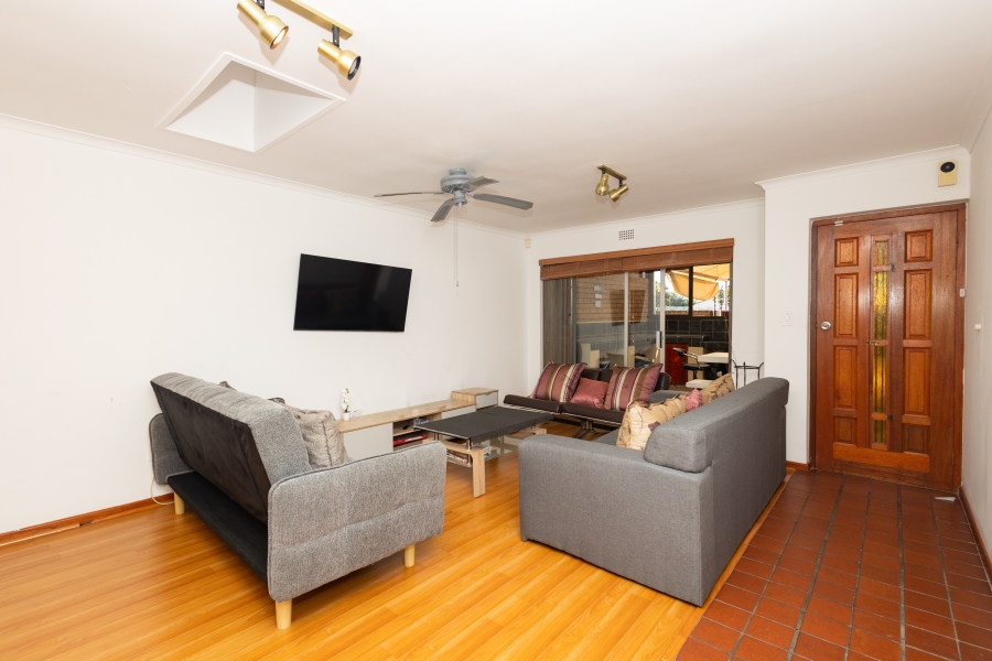 3 Bedroom Property for Sale in Table View Western Cape